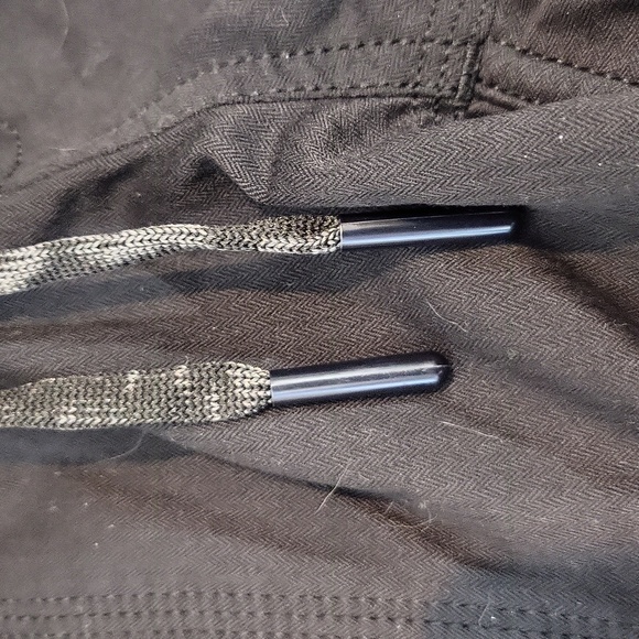 THE NORTH FACE Black Aprodite 2.0 Capris - Picture 7 of 16